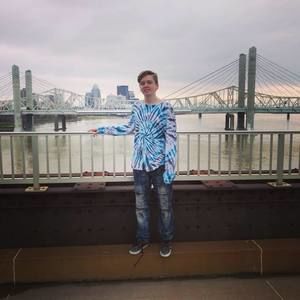 Meet your Posher, Dylan